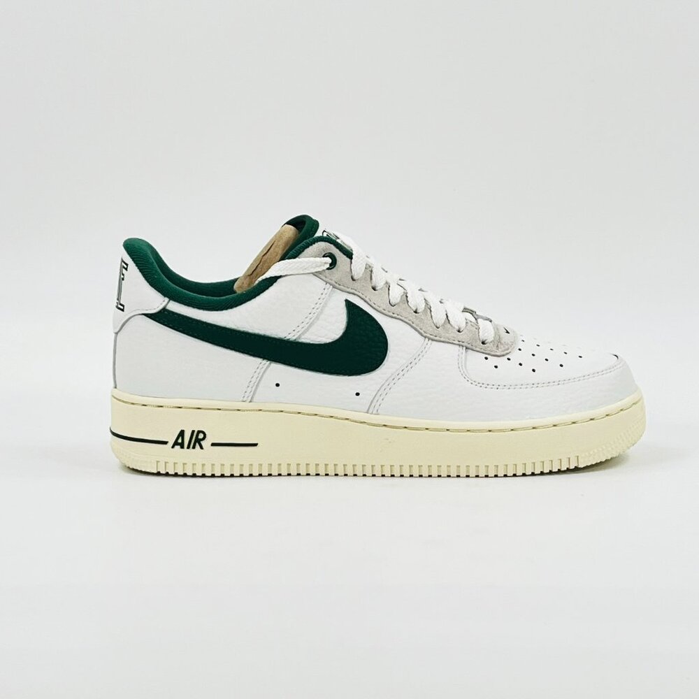Nike Women's Air Force 1 LX 'Command Force - Gorge Green' DR0148-102 size 10.5